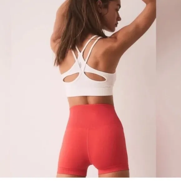 538. FREE PEOPLE Good Karma High-Waisted Shorts in Tomato red Sz Xs/S NWOT $50