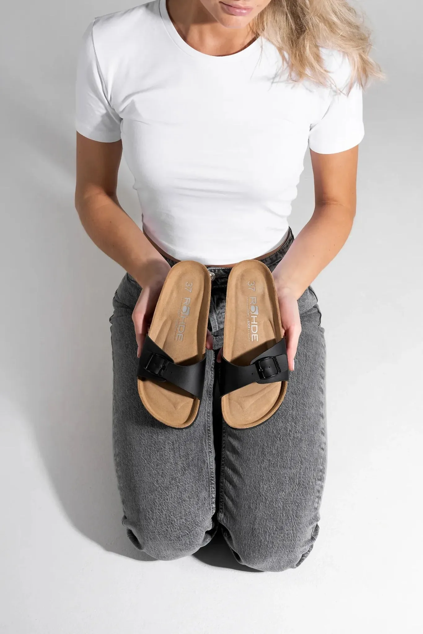 'Alba' women's slide sandal - black