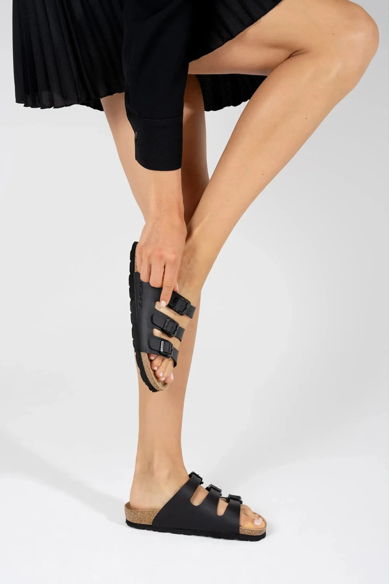 'Alba' women's slide sandal - black