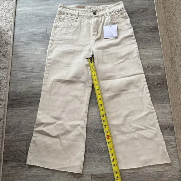Amaryllis The Laguna 100% Cotton Mid Rise Slit Leg Tan Jean Size 2