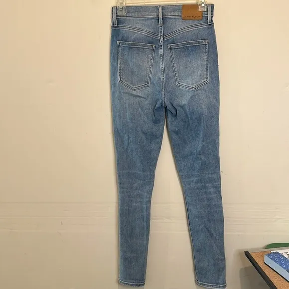 Artiza Denim Forum The Lola high rise skinny light wash jeans size 27