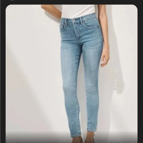 Artiza Denim Forum The Lola high rise skinny light wash jeans size 27