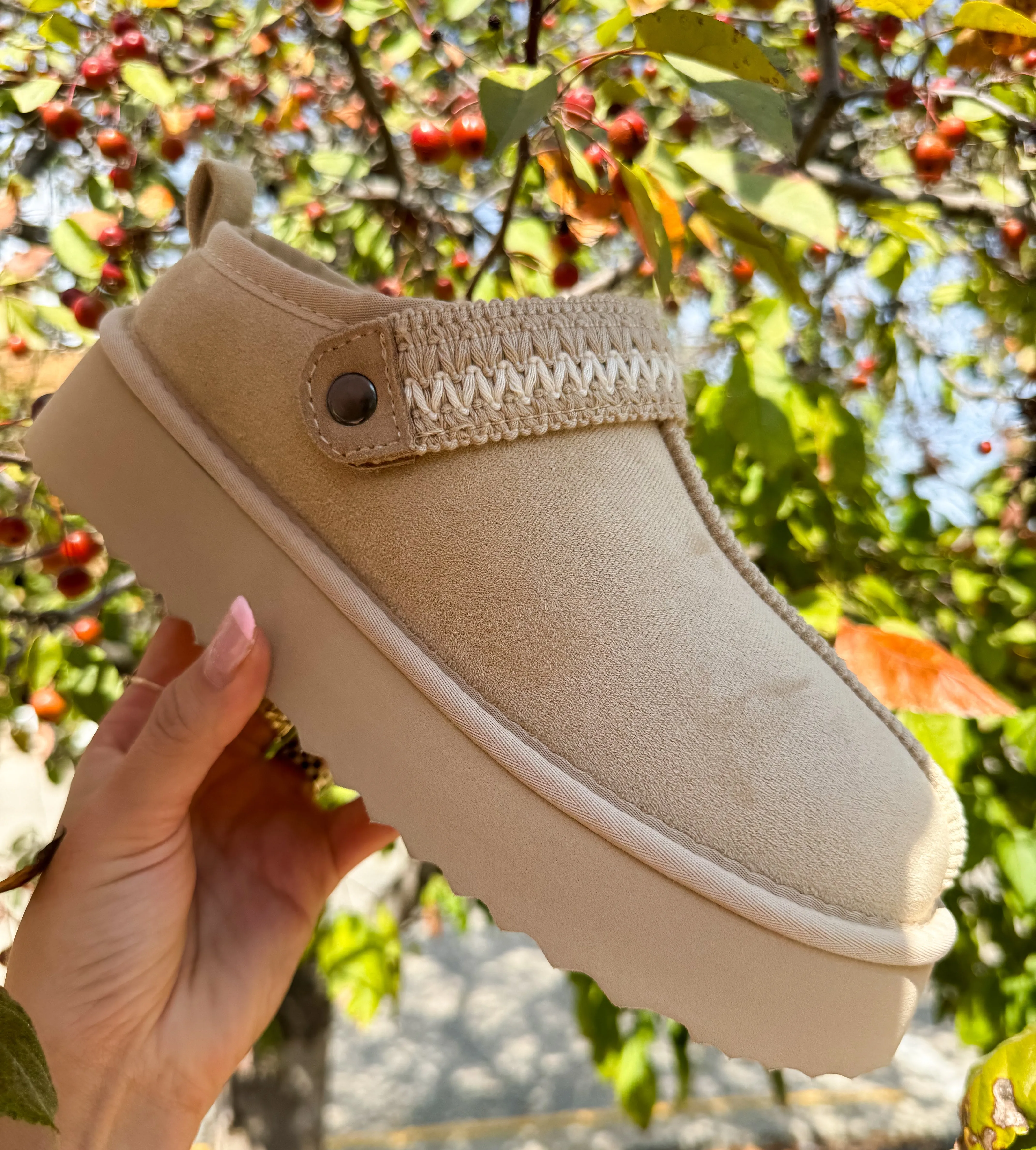 ASPEN LOUNGE MULE-NATURAL