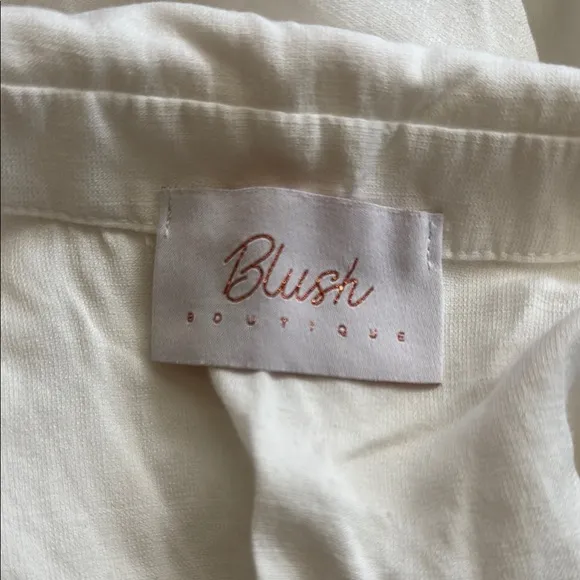 Blush Boutique - White Sleeveless Button-Up Top with Brown Zip up  Skirt - M