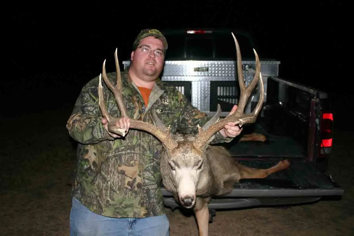 Burke Farms - Nebraska DIY Archery Deer Hunt (4day)