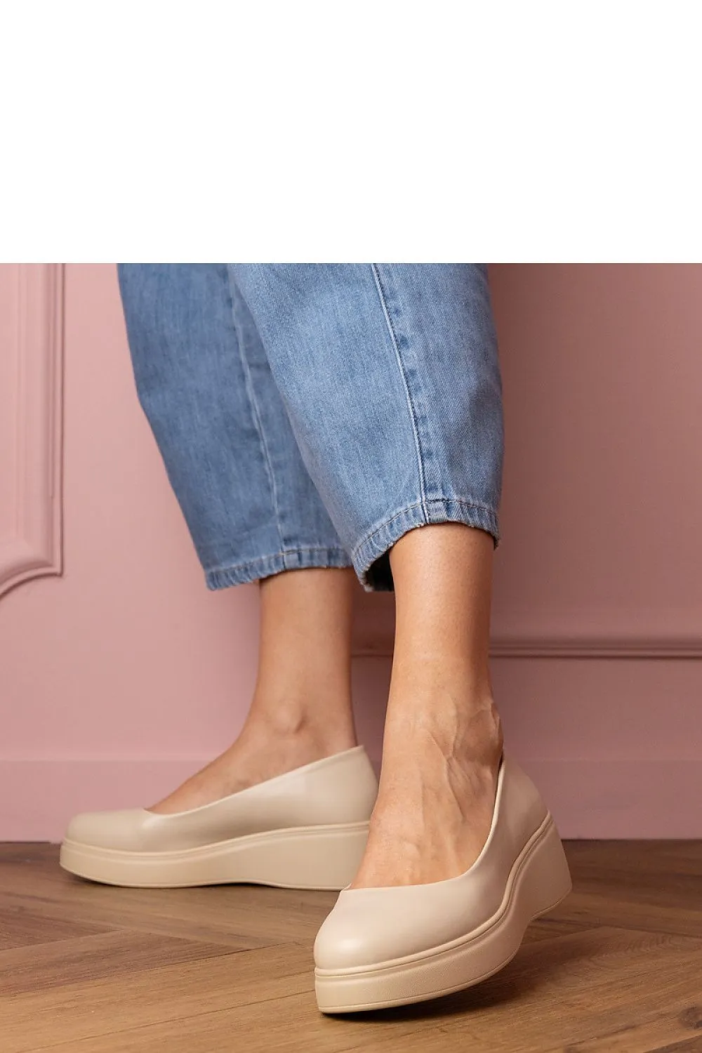 Buskin low shoes
