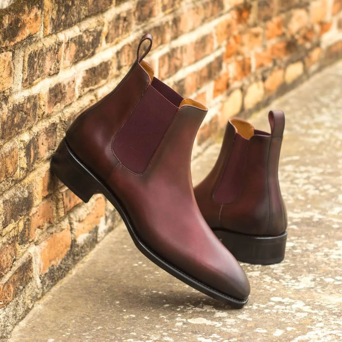 Cheslea Boots en cuir patiné bordeaux