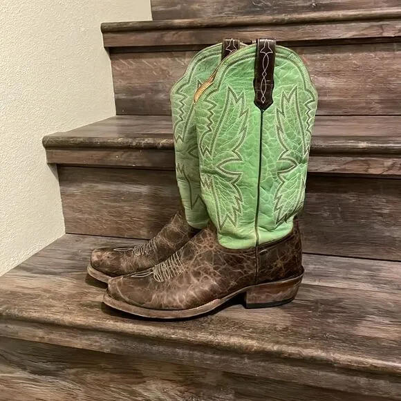 Cinch boots