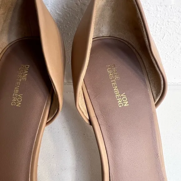 DIANE VON FURSTENBERG - Love Notched D'orsay Pump In Nude/Clear