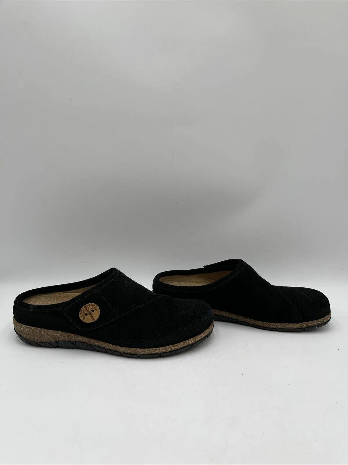 Earth Women's Ezra Clogs Black Size 7.5M - Very Good