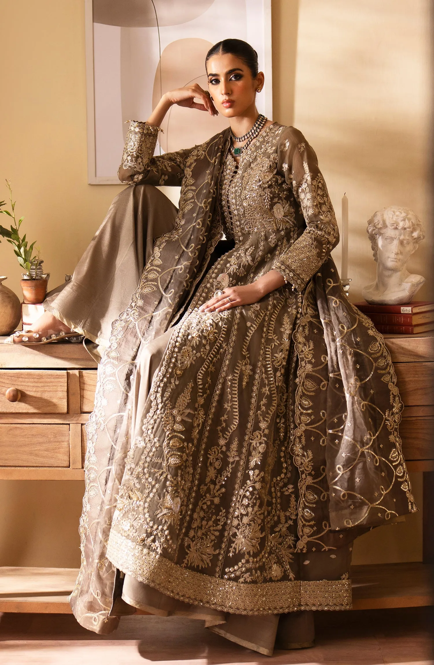 EMAAN ADEEL | Romansiyyah Luxury Formals' 24 | YESRA