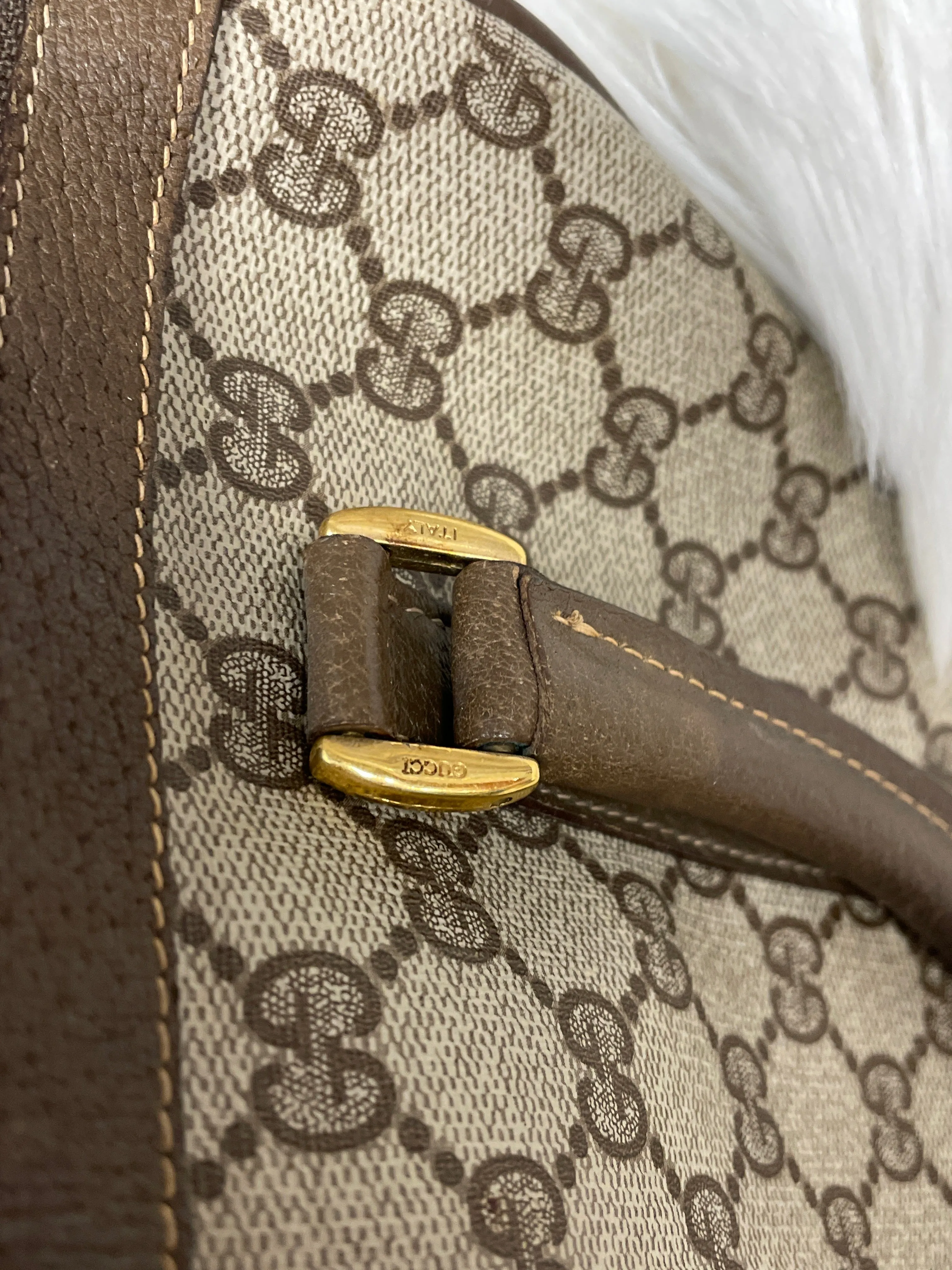 Handbag Luxury Designer By Gucci, Size: Small