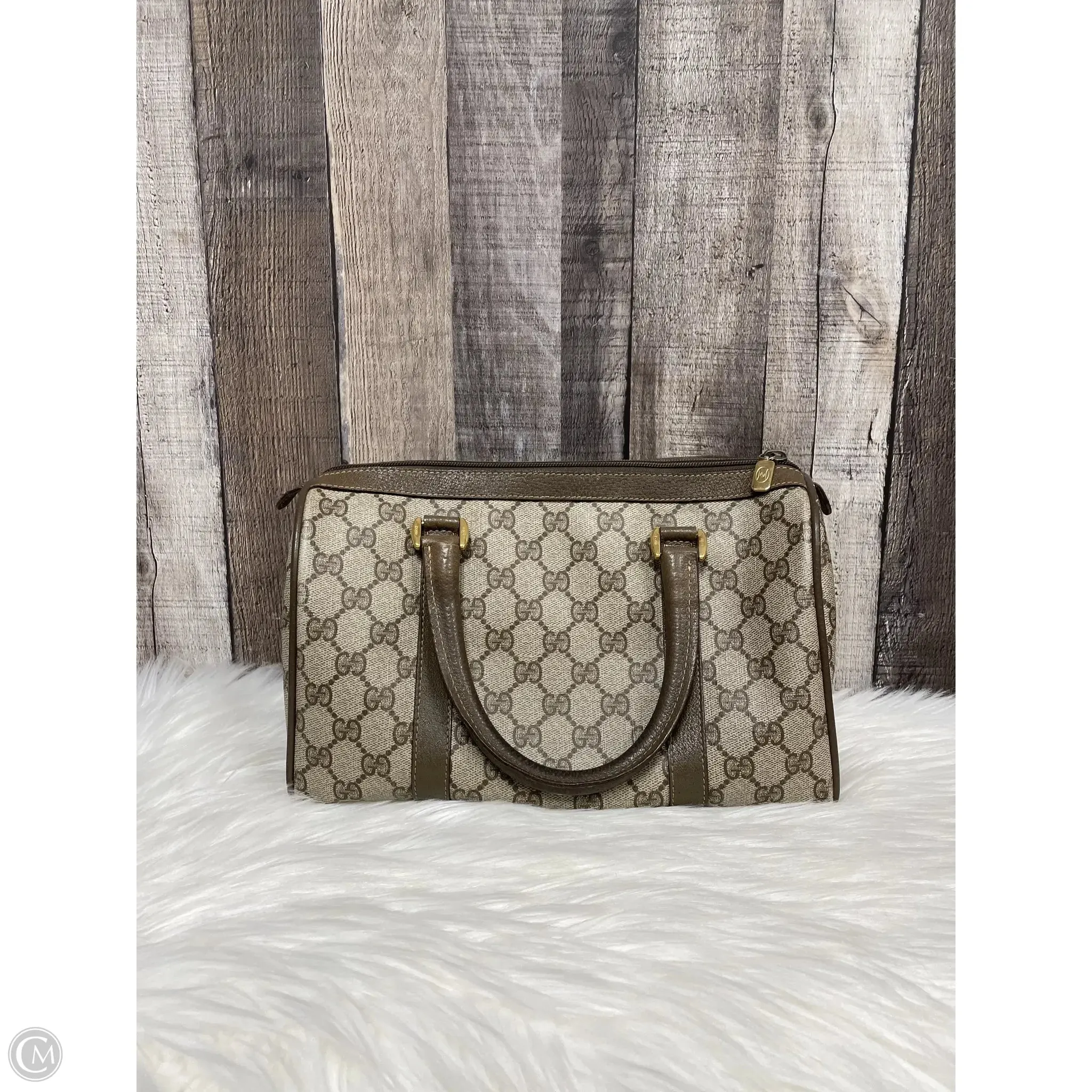 Handbag Luxury Designer By Gucci, Size: Small