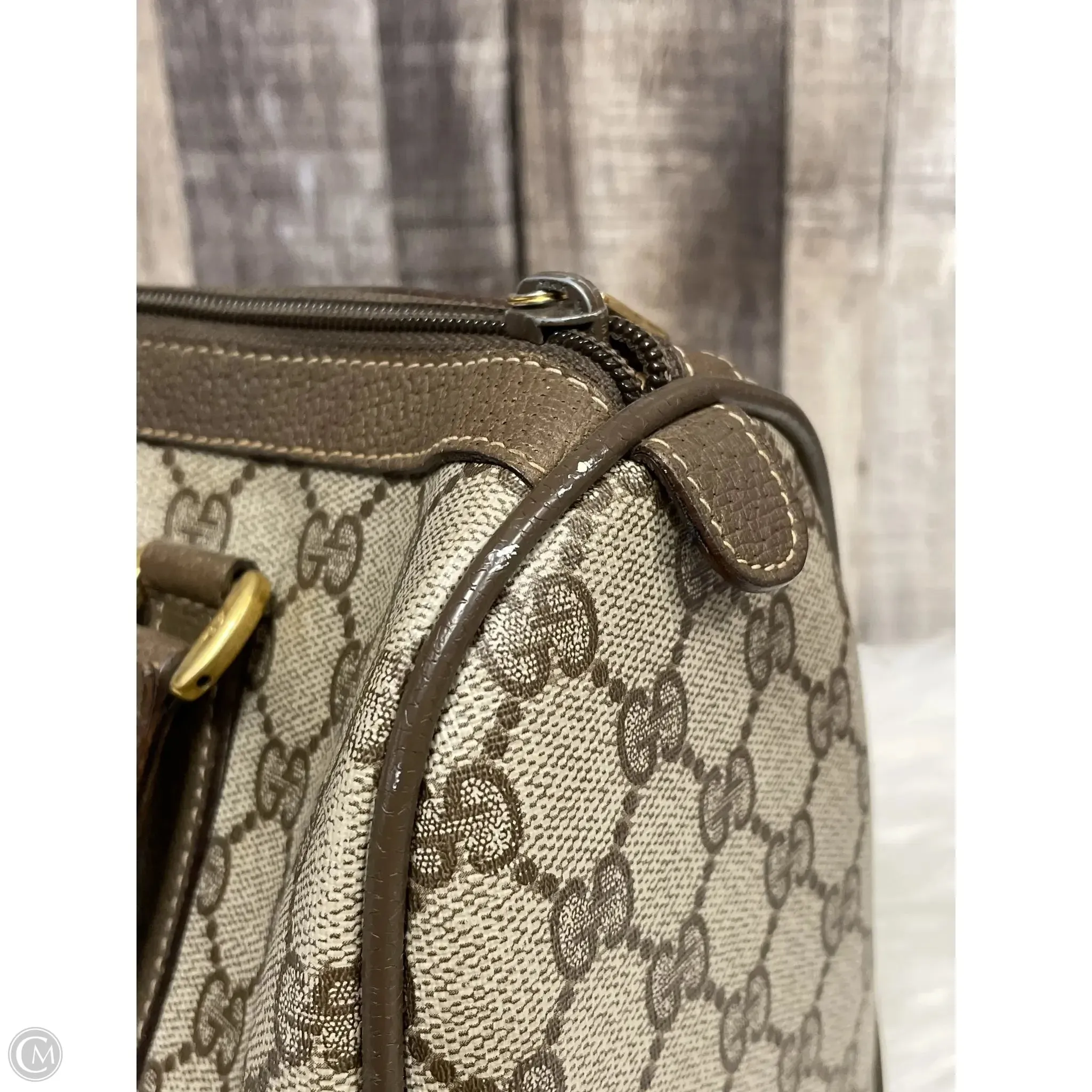 Handbag Luxury Designer By Gucci, Size: Small