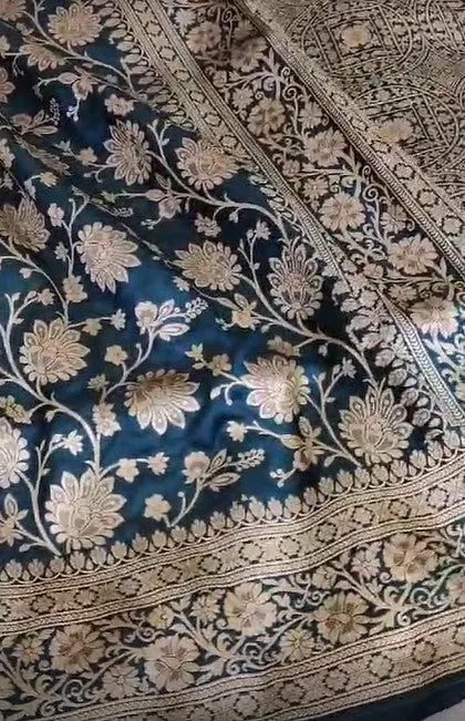 Introducing Pure Banarasi Khaddi Katan Kadhuwa Golden Zari Work Handloom Designer Silk Saree