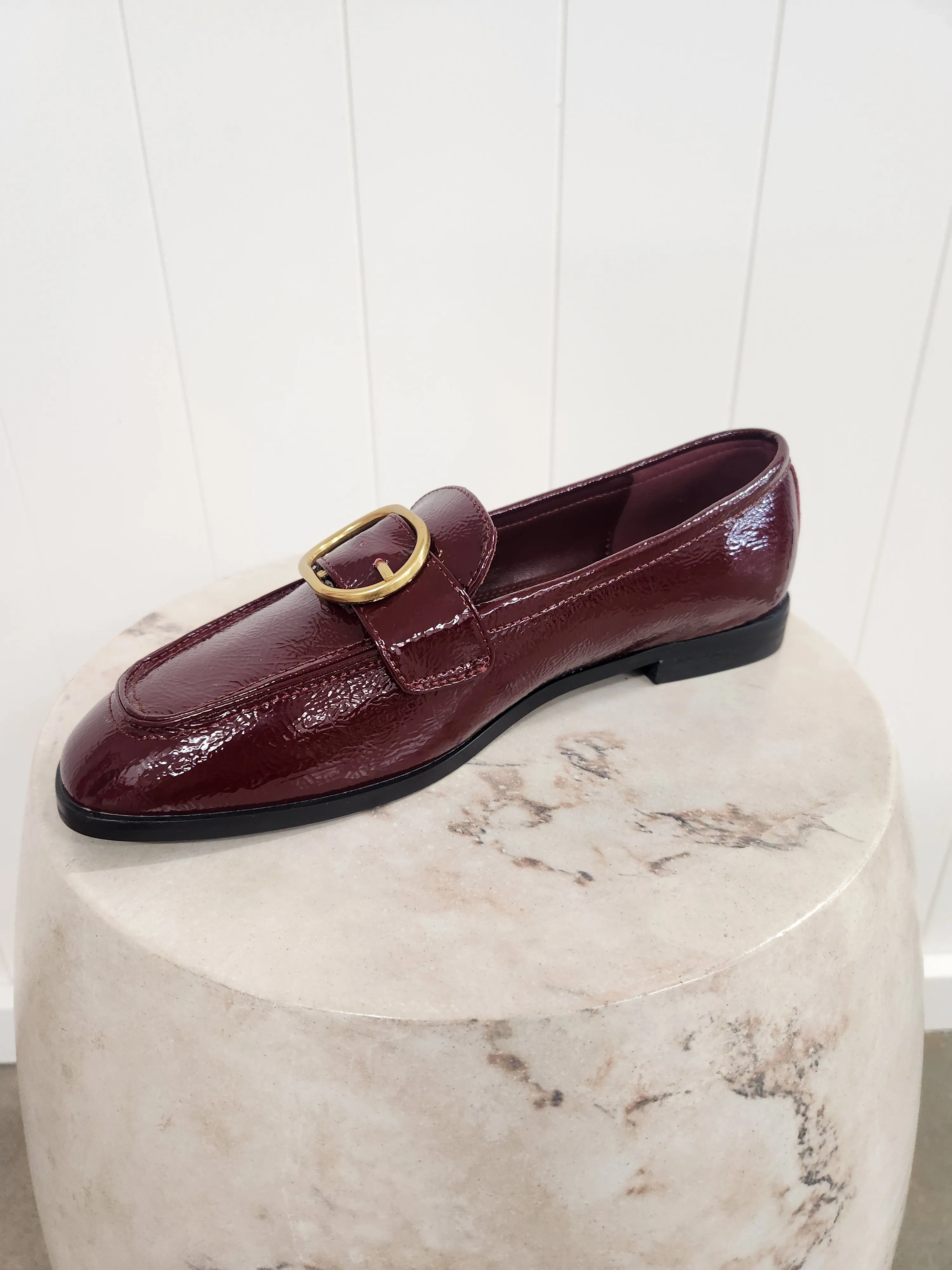JADE FOOTWEAR