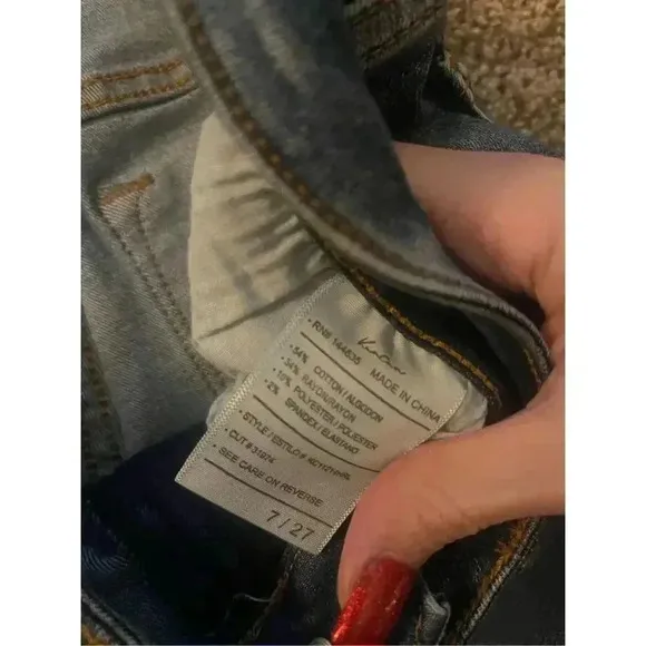 Kancan Women's Straight Jeans Size 7 Medium Wash Blue Denim Stretch