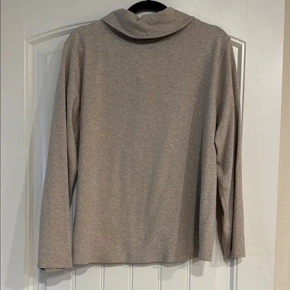 LL Bean Long Sleeve Top