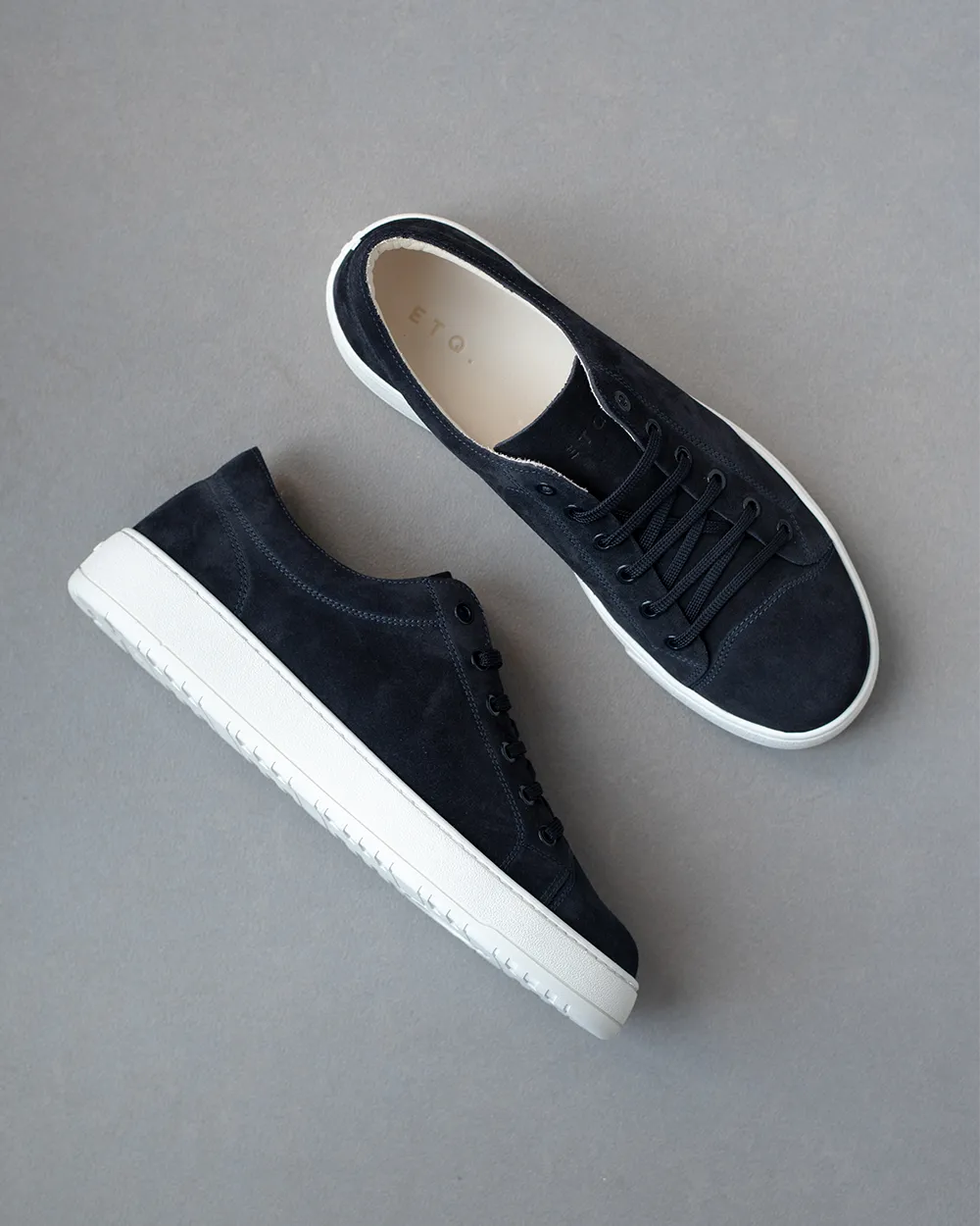 LT 01 Premium Suede Blueberry