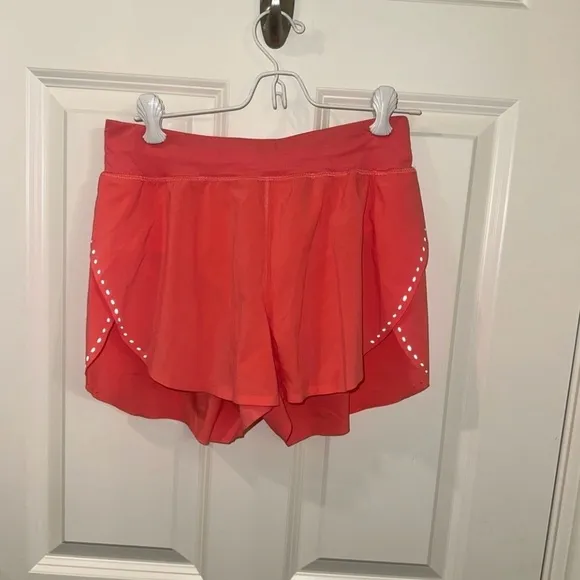 Lululemon Find Your Pace High-Rise Lined Short 3&quot; Raspberry Cream Size 4