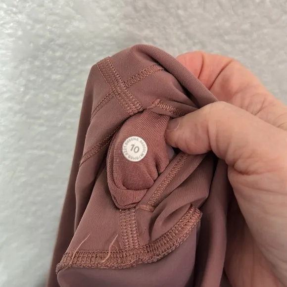 Lululemon Wunder Train HR Short 8” size 12 in spiced chai