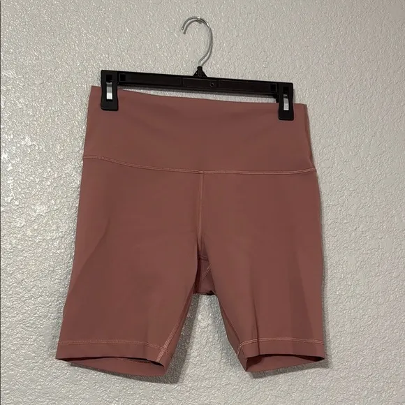 Lululemon Wunder Train HR Short 8” size 12 in spiced chai
