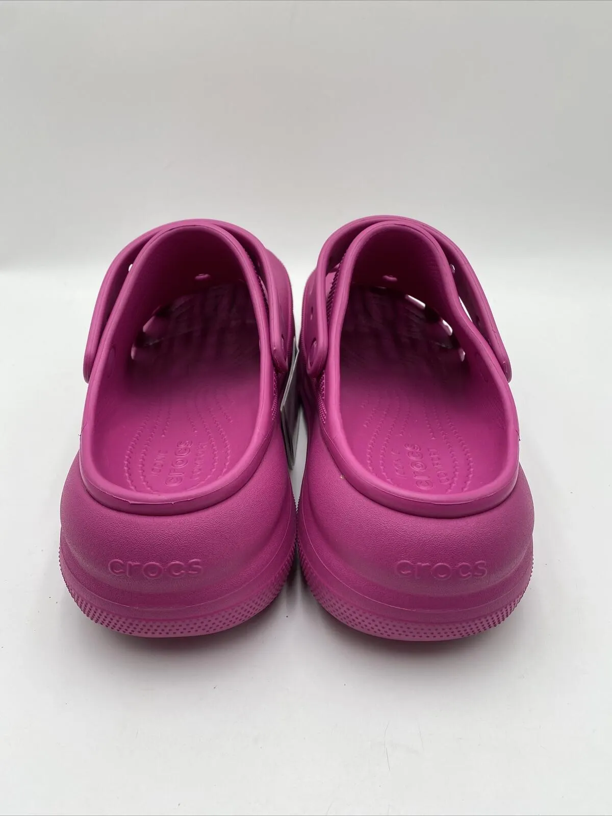 Men’s Crocs Crush Clogs Pink Size 11M - Very Good