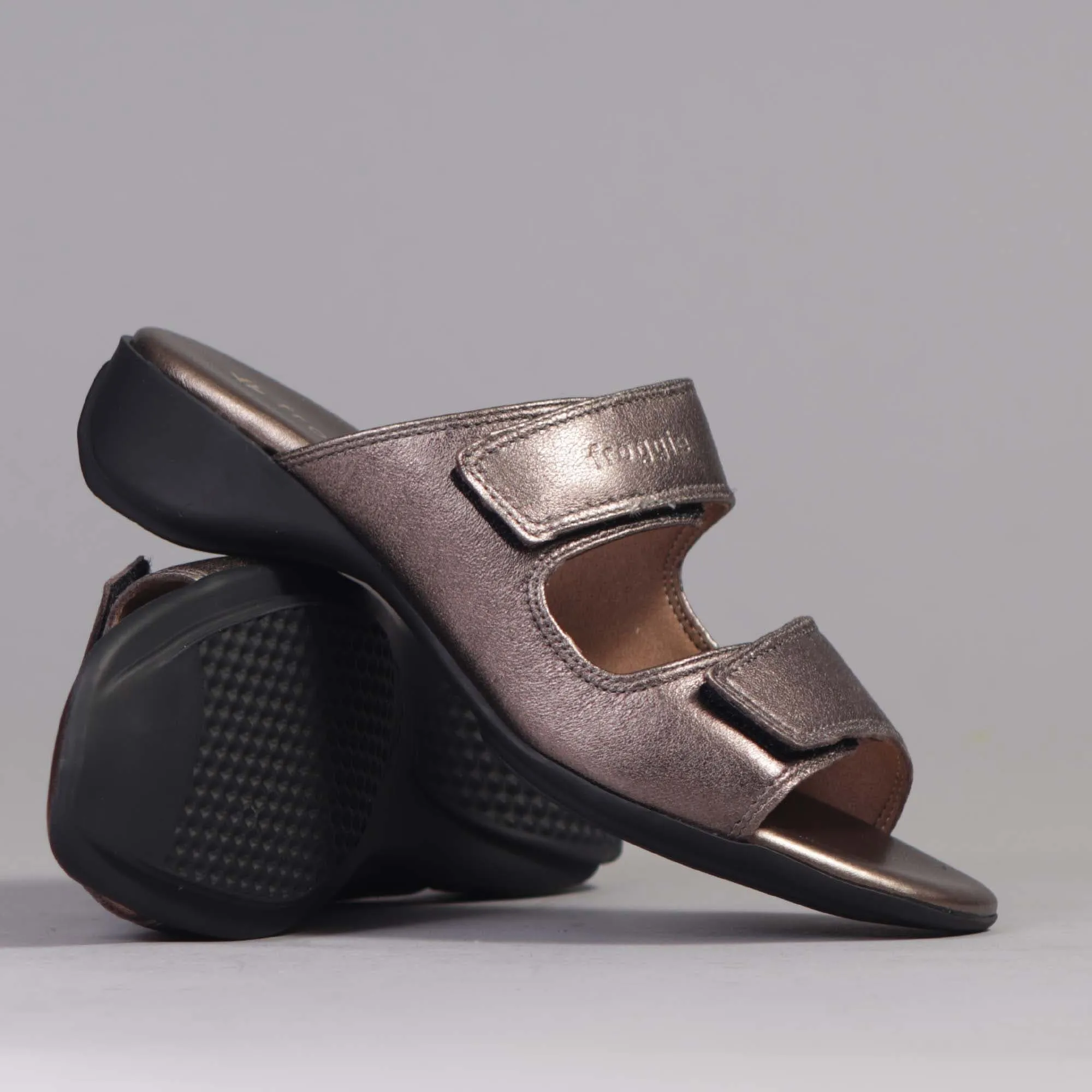 Mule Sandal in Lead Matallic - 12557