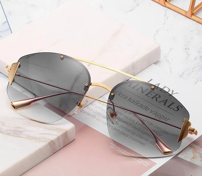 New Sunglasses Ladies Shades Luxury Brand Designer Driving Womens Glasses Summer Beach Rimless Sunglasses