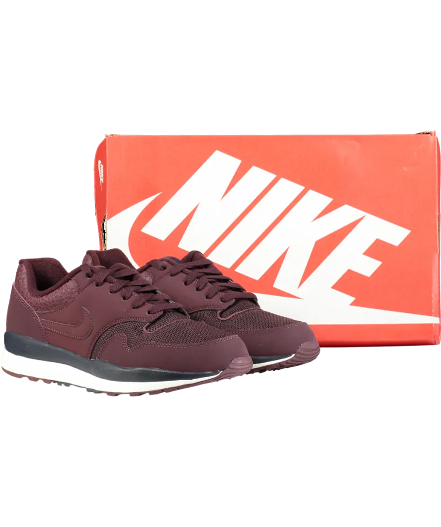 Nike Burgundy Air Safari Trainers UK 7 EU 41 👞