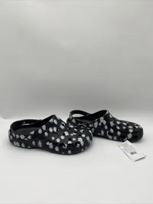 NWOB Crocs Adult Baya Seasonal Printed Clogs Black/White Size 12M - Like New
