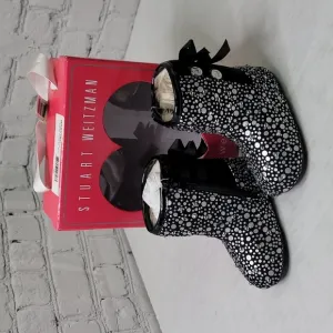 NWT stuart weitzman baby Pali studded moto boots