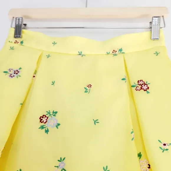 P.A.R.O.S.H. Mini Skirt Silk Embroidered Floral Pleated Tennis Designer Italy