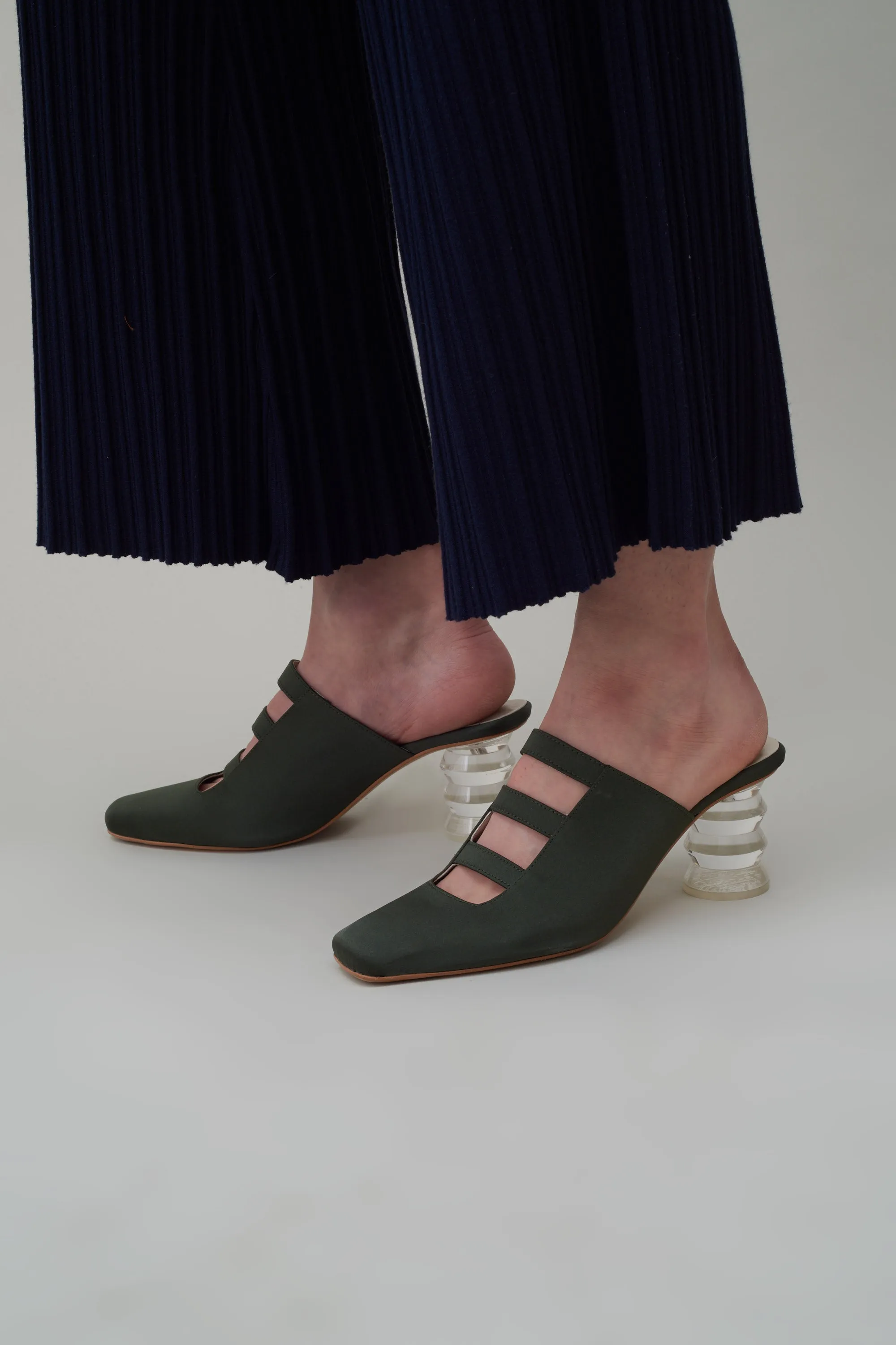 Rei Mule - Forest Green