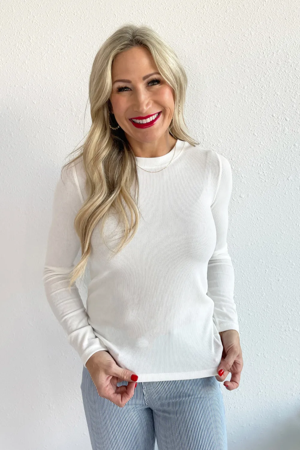 Round Neck Fitted Ribbed Knit Top