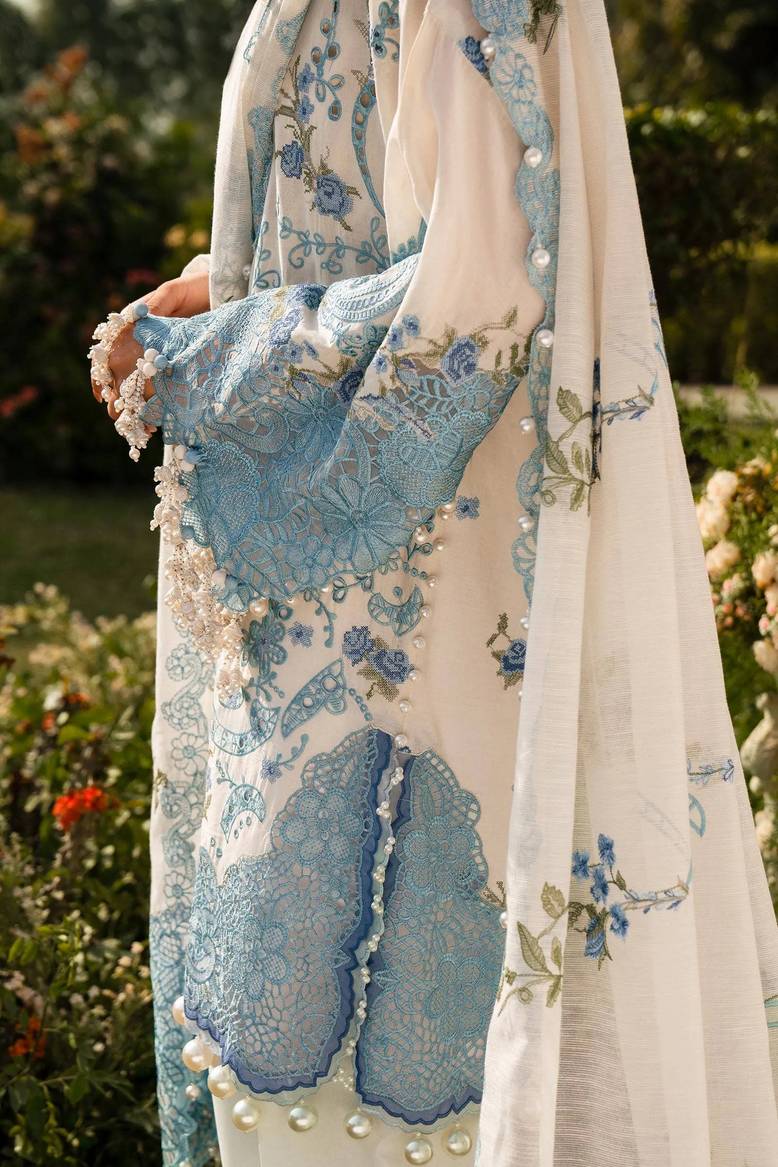SANA SAFINAZ | LUXURY COLLECTION'24   | L241-004A-3CV