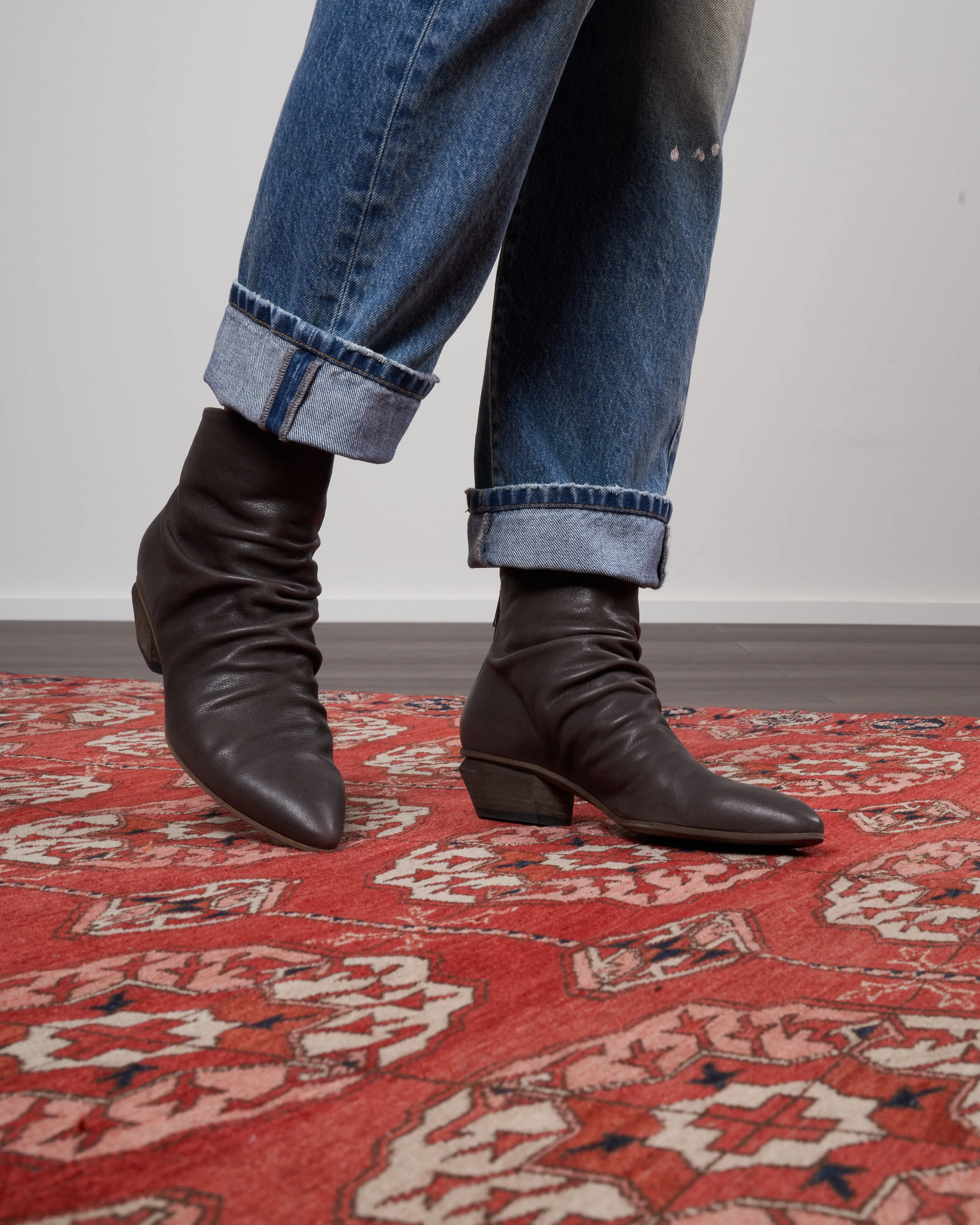 stephanie/010 ignis - urban chic h109