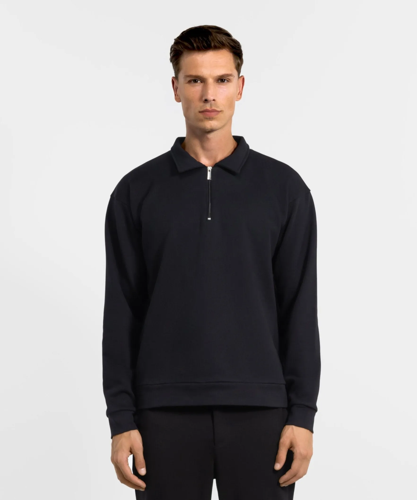 SW 02 Essence Half Zip Black