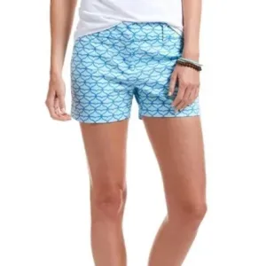 Vineyard vines NWOT sz 0 Blue whale tale Patterned Shorts