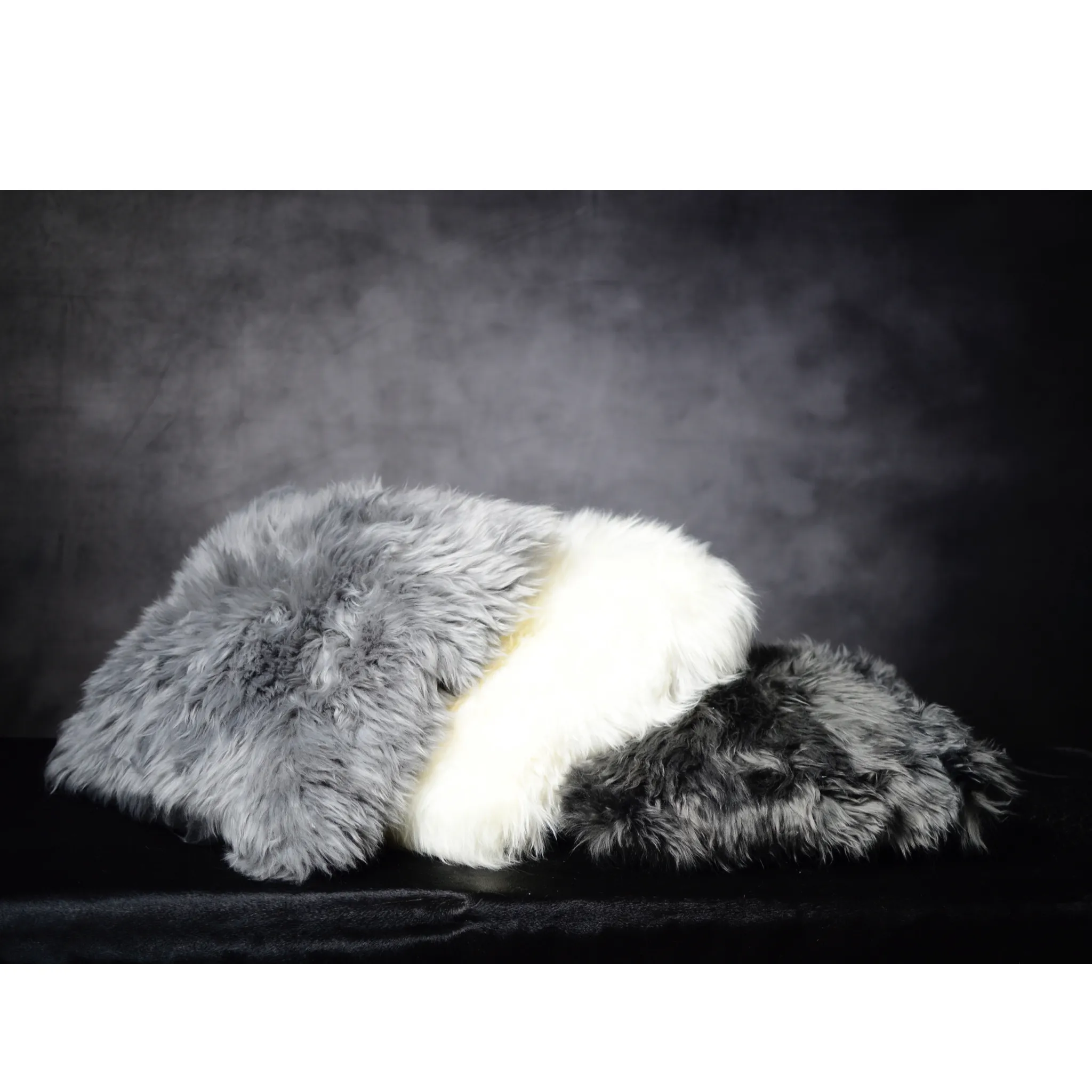 Virgin Australian Sheep Fur 18” Pillow VSF18PLS R